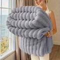 ROSEKIND Blankets 3 Size for Bed, 300GSM Soft & Warm Fleece Blanket Decorative and Giftable Striped throw blanket for All season
