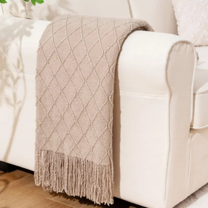 Knitted Thow With Tassels Chunky Vintage Luxury Farmhouse Throw